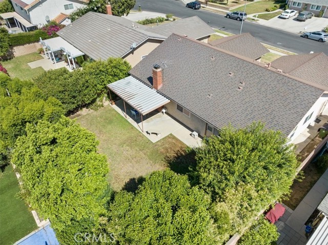 22726 Keswick Street photo 6