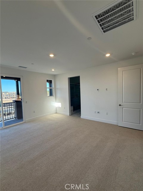 Detail Gallery Image 4 of 33 For 153 Great Park Blvd, Irvine,  CA 92618 - 4 Beds | 3 Baths