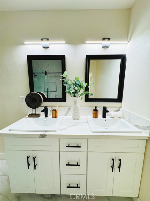 Detail Gallery Image 21 of 22 For 4715 5th Ave, Los Angeles,  CA 90043 - 4 Beds | 2 Baths