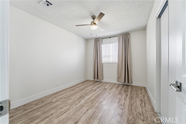 Detail Gallery Image 11 of 21 For 44509 Watford Ave, Lancaster,  CA 93535 - 3 Beds | 2 Baths