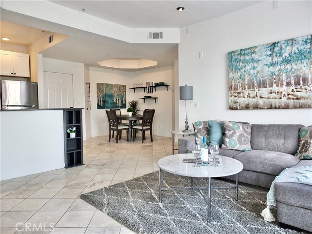 Detail Gallery Image 10 of 47 For 640 W 4th St #403,  Long Beach,  CA 90802 - 2 Beds | 2 Baths