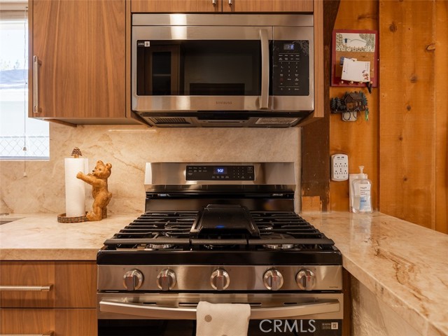 Detail Gallery Image 28 of 40 For 803 Robinhood Bld, Big Bear City,  CA 92314 - 2 Beds | 1 Baths