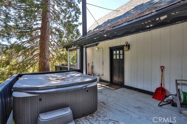 Detail Gallery Image 7 of 59 For 24833 Matterhorn Ct, Crestline,  CA 92325 - 4 Beds | 2 Baths