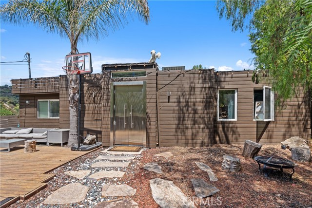 Detail Gallery Image 33 of 43 For 7241 Woodrow Wilson Dr, Los Angeles,  CA 90068 - 2 Beds | 2 Baths