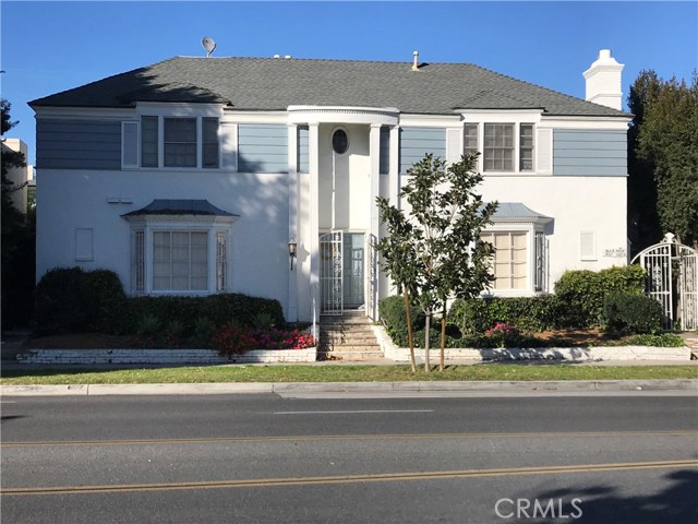 9683 W Olympic Boulevard Beverly Hills, California Owner User, Investor, Developer Opportunity! Prime location directly across Roxbury Park. The charming French style apartment complex has 5 units and a manager's office around a lovely central courtyard garden. Two of the 5 units will be delivered vacant (the front unit, and a one level back unit). The front unit is on 2 levels, and has 2 bedrooms, a living room, dining room, den, kitchen, 1 full bath, 2 half baths, washer and dryer, and private basement. A manager's office is located on the front upper level, it has a 3/4 bath and a separate entrance. The manager's office could be combined with the front unit by opening up the common wall. A permit may be required. The 4 units in the back consist of 2 units on two levels, and 2 units on one level. Each of the 4 units has 2 bedrooms, a living room, dining room, kitchen, 1 full bath, and 1 half bath. There are 7 on-site parking spaces, 4 are covered. All of the units feature lovely hardwood floors, wainscoting, moldings, and tiles. Many improvements have been made to the property. There is a laundry facility in the common basement. Per the Assessor, the building is 6,800 sf, the land 7,806 sf. Competitive price per square foot for 2020 Beverly Hills multifamily. Amenities at Roxbury Park include tennis, lawn bowling, a community center, and playground. Walking distance to Century City and Beverly Hills High School. Drive by to appreciate the amazing location of this unique property. Do not disturb tenants.