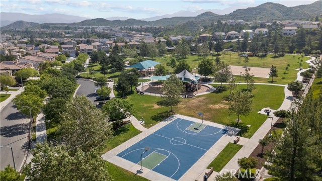 Detail Gallery Image 51 of 58 For 26426 Cardinal Dr, Canyon Country,  CA 91387 - 5 Beds | 4 Baths