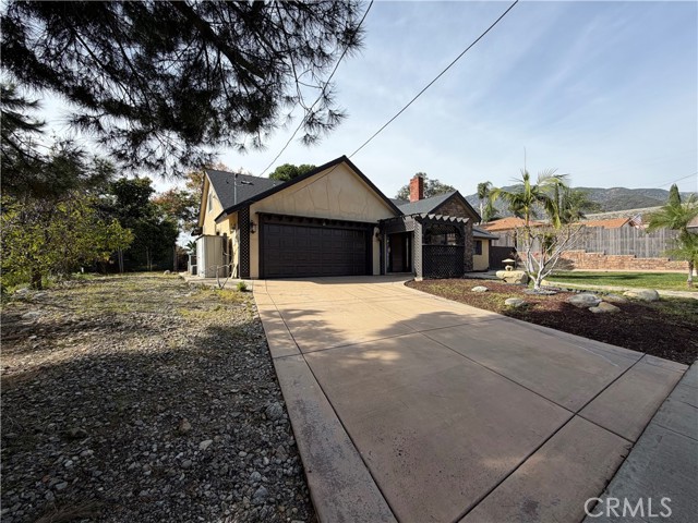 Detail Gallery Image 15 of 16 For 2489 Burt St, Upland,  CA 91784 - 4 Beds | 3 Baths