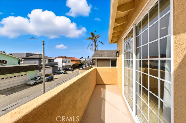 4931 Shoreline Way, Oxnard CA: https://media.crmls.org/medias/005c4f4d-d81b-4386-bcb9-38331e2c69aa.jpg
