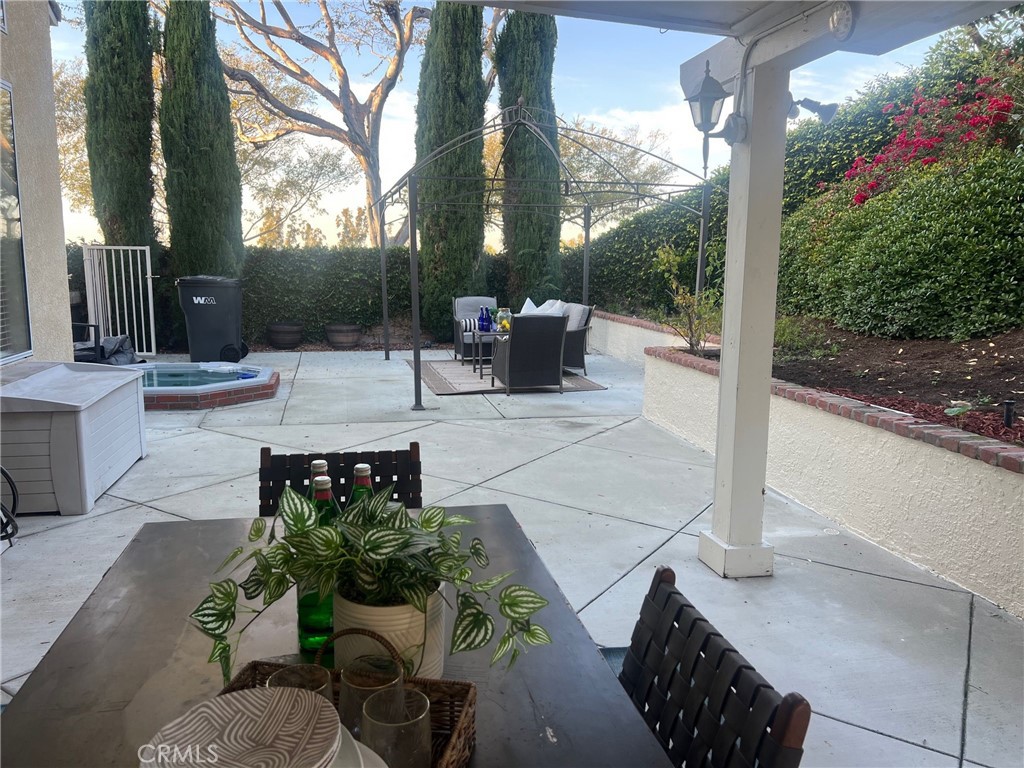 MLS #OC25276815 image #22