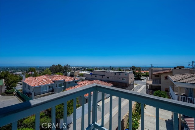 Detail Gallery Image 36 of 75 For 2230 Ohio Ave #4,  Signal Hill,  CA 90755 - 3 Beds | 2/1 Baths