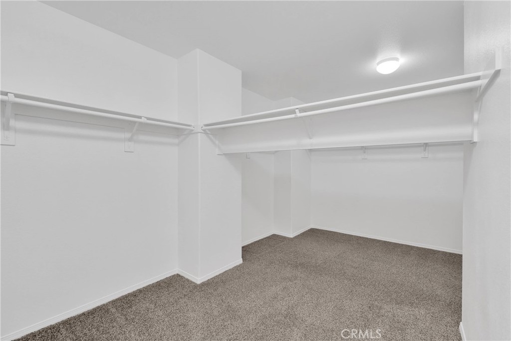 https://media.crmls.org/medias/005e9d37-0ecd-4cf6-bf41-9d213a6a2afa.jpg?preset=X-Large
