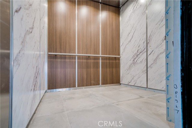 7018 Alabama Avenue, Canoga Park CA: https://media.crmls.org/medias/005eb4b3-e8c4-435f-baf5-2b8637426fdd.jpg