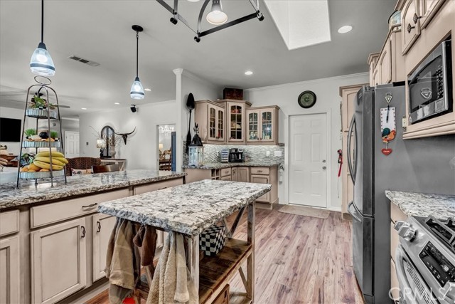 Detail Gallery Image 21 of 75 For 17276 Iona Ave, Lemoore,  CA 93245 - 3 Beds | 3 Baths