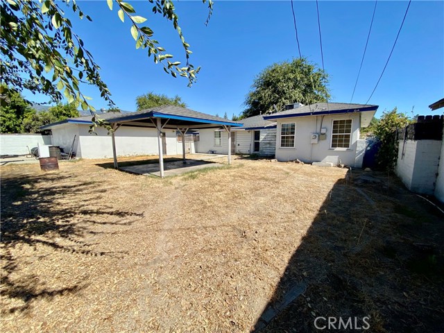 Detail Gallery Image 4 of 25 For 3272 Broadmoor Bld, San Bernardino,  CA 92404 - 3 Beds | 1/1 Baths