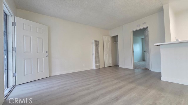 Detail Gallery Image 9 of 14 For 1807 W Sumac #2,  Anaheim,  CA 92804 - 1 Beds | 1 Baths