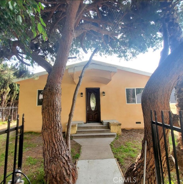 Detail Gallery Image 12 of 35 For 3765 Globe Ave, Los Angeles,  CA 90066 - – Beds | – Baths