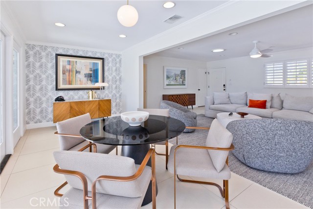 Detail Gallery Image 12 of 64 For 1057 E Marshall Way, Palm Springs,  CA 92262 - 4 Beds | 4 Baths