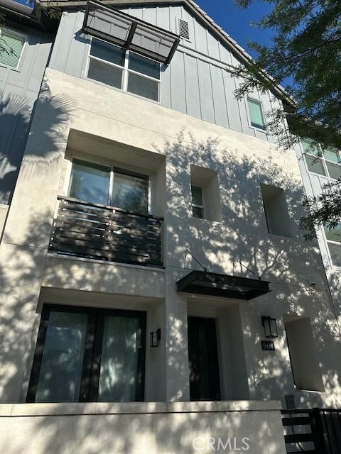9424 Shade Place