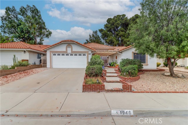 1946 Tamarack Lane, Hemet CA: https://media.crmls.org/medias/0060a867-6782-4007-931d-f99df1f1b198.jpg