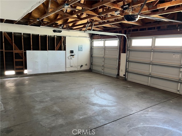 Detail Gallery Image 10 of 14 For 13747 Stanford Ct, Fontana,  CA 92336 - 4 Beds | 3 Baths