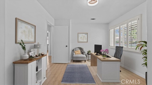 Detail Gallery Image 12 of 25 For 1692 Carmel Cir, Upland,  CA 91784 - 3 Beds | 2 Baths