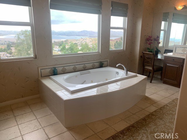 Detail Gallery Image 37 of 48 For 17130 Silver Moon Ct, Riverside,  CA 92503 - 3 Beds | 3/1 Baths