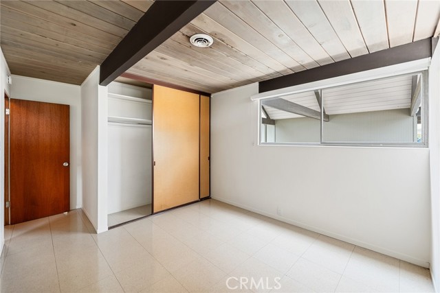 5112 E Valencia Drive, Orange CA: https://media.crmls.org/medias/006220d8-120e-4a9b-ada8-b18dab46a77e.jpg