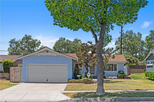 11747 Hollyview Drive, La Mirada CA: https://media.crmls.org/medias/00627831-735b-421e-a637-6281df6fac97.jpg