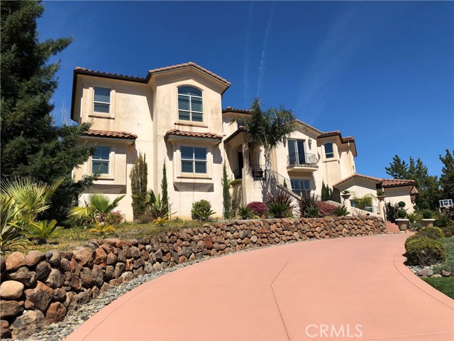 Photo of 852 Whispering Winds Lane, Chico, CA 95928