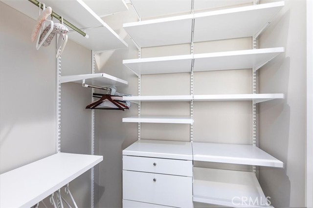 Detail Gallery Image 30 of 74 For 38000 via Vista Grande, Murrieta,  CA 92562 - 5 Beds | 5/2 Baths