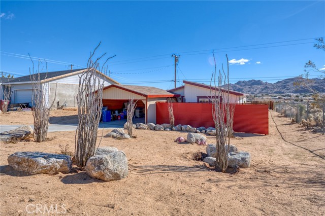 Detail Gallery Image 1 of 37 For 6127 Panorama St, Joshua Tree,  CA 92252 - 3 Beds | 2 Baths