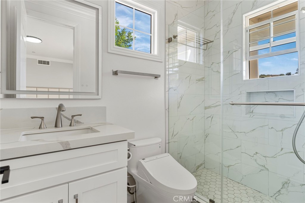 0063f6c3 8fd0 4a44 9f52 73a05efbb14d