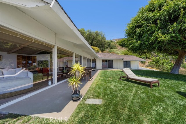 3111 Deluna Drive, Rancho Palos Verdes CA: https://media.crmls.org/medias/006472e2-36ba-4d57-9d23-3122034442f2.jpg