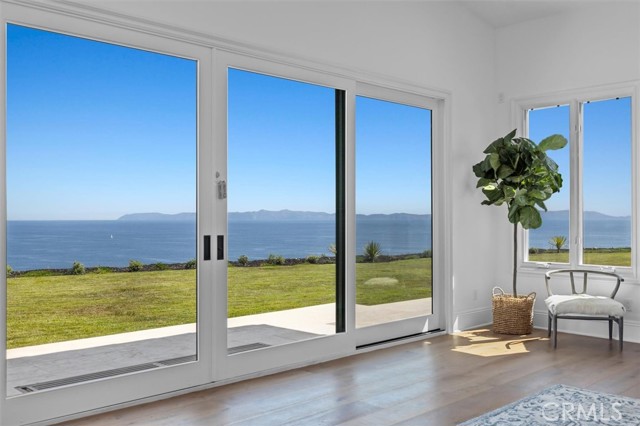 Detail Gallery Image 42 of 66 For 32042 Isthmus View Dr, Rancho Palos Verdes,  CA 90275 - 6 Beds | 6/2 Baths