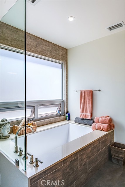 26722 Eastvale Road, Palos Verdes Peninsula, California 90274, 4 Bedrooms Bedrooms, ,4 BathroomsBathrooms,Residential,Sold,Eastvale,SB21199555