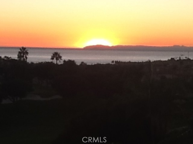 Detail Gallery Image 2 of 52 For 32 Dauphin, Dana Point,  CA 92629 - 3 Beds | 3 Baths