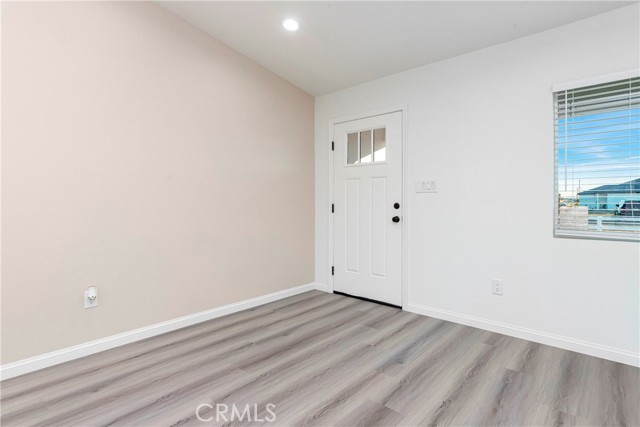 Detail Gallery Image 7 of 23 For 8937 Oleander Ave, California City,  CA 93505 - 3 Beds | 2 Baths