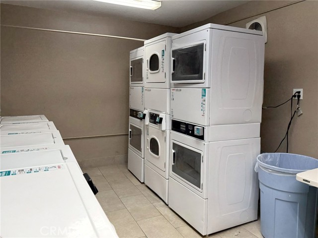 1600 Ardmore, Hermosa Beach, California 90254, 2 Bedroom Bedrooms, 0 ,1 BathroomBathrooms,Residential,For Sale,Ardmore,0,SB26186654