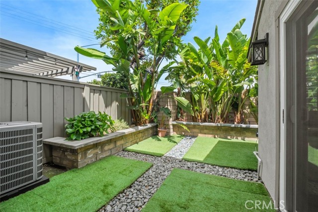 Image 7 of 46 For 17351 Via Lindo