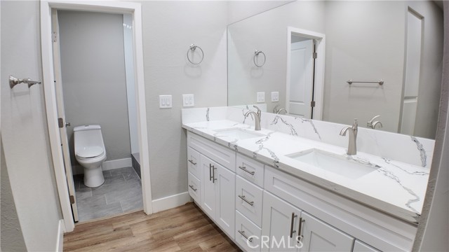 Detail Gallery Image 29 of 33 For 580 N Brea Bld #31,  Brea,  CA 92821 - 2 Beds | 2 Baths