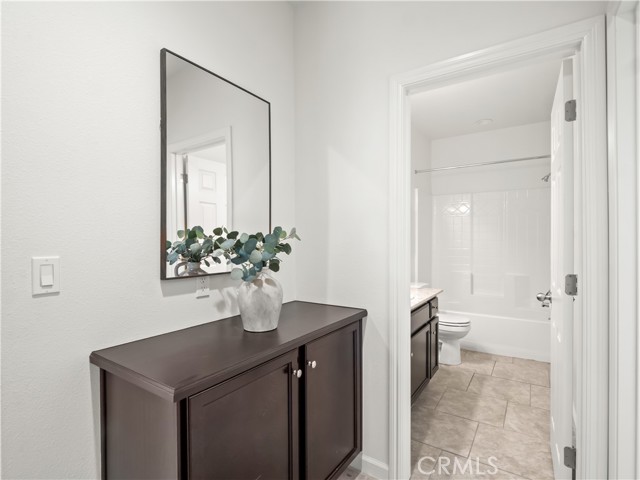 Detail Gallery Image 20 of 40 For 2318 Lombard, Clovis,  CA 93619 - 3 Beds | 2/1 Baths