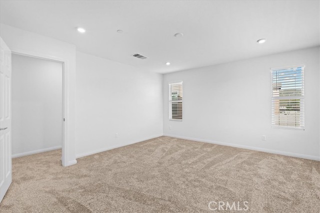 Detail Gallery Image 8 of 30 For 505 Pablo, Lake Elsinore,  CA 92530 - 3 Beds | 2/1 Baths