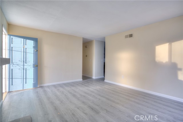 Detail Gallery Image 5 of 29 For 154 Linda a,  Upland,  CA 91786 - 1 Beds | 1 Baths