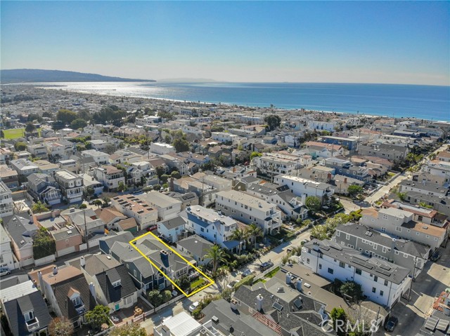 532 4th Street, Manhattan Beach, California 90266, 2 Bedrooms Bedrooms, ,1 BathroomBathrooms,Residential,Sold,4th,PV22020518