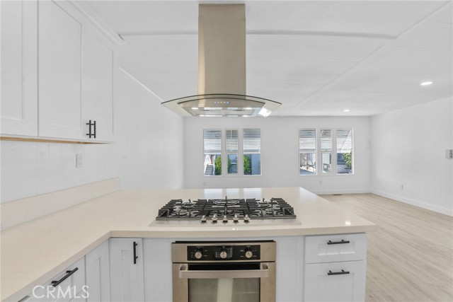 Detail Gallery Image 7 of 50 For 15621 Beach Bld #115,  Westminster,  CA 92683 - 2 Beds | 2 Baths