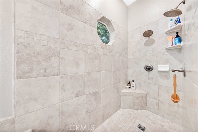 Detail Gallery Image 24 of 74 For 13959 Lindbergh Cir, Chico,  CA 95973 - 6 Beds | 4/2 Baths