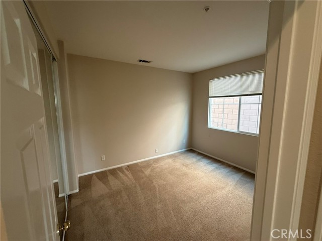 5859 Seminole Way, Fontana CA: https://media.crmls.org/medias/006ce643-3d83-4bc8-85fc-56eb9b0d8e01.jpg