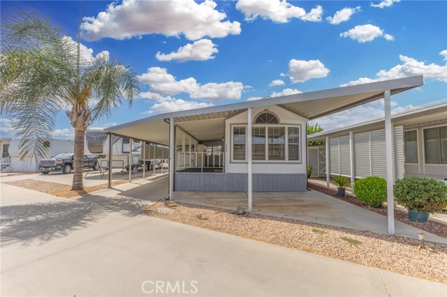 Detail Gallery Image 8 of 66 For 1295 S Cawston Ave #433,  Riverside,  CA 92545 - 1 Beds | 1 Baths