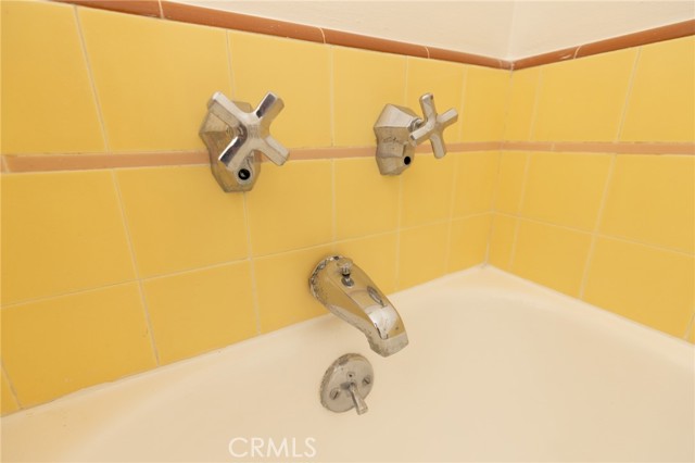 757 E Doran Street, Glendale CA: https://media.crmls.org/medias/006d8bc7-4947-44d7-b116-feb403c83632.jpg