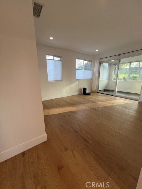 3439 Plata Street, Los Angeles CA: https://media.crmls.org/medias/006db94a-bd70-4fff-86d6-5e61d75203b9.jpg